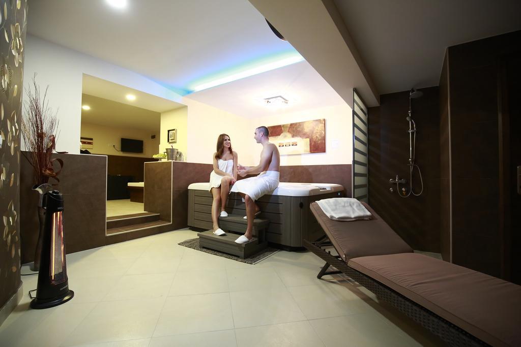 Kumrovec Guesthouse Villa Zelenjak Ventek מראה חיצוני תמונה
